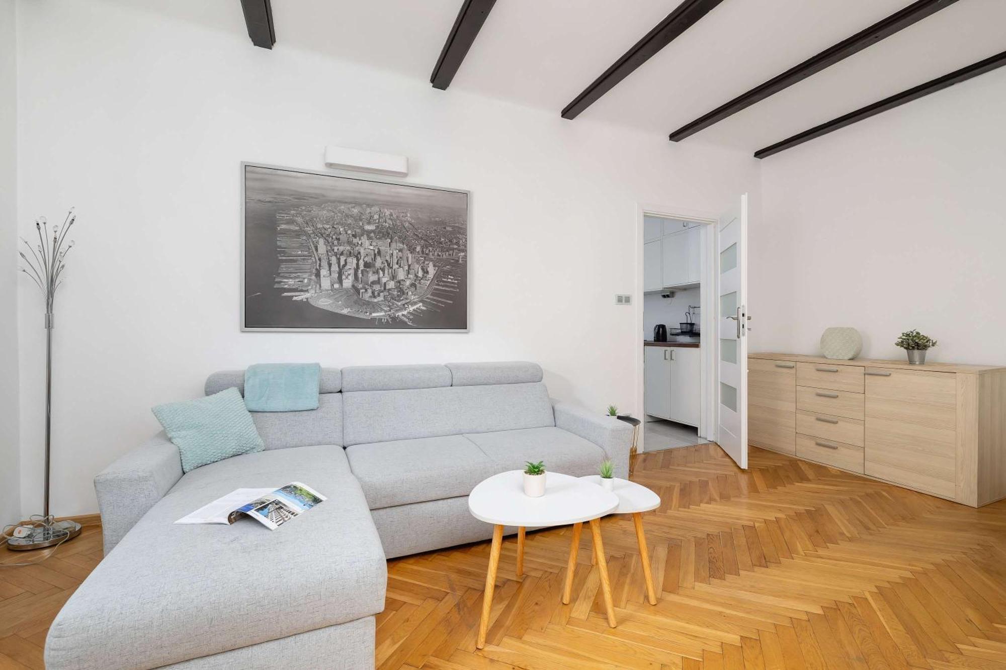 Prusa Stylish Close To The Center Of Cracow By Renters Apartment Krakow